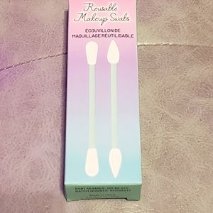 Reusable Silicone Makeup Swabs Aria Beauty Tool